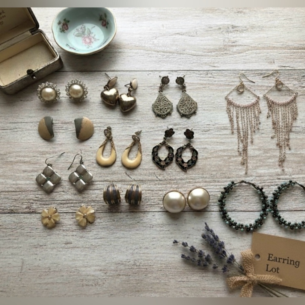 Lot of twelve pair of vintage pierce ear earrings